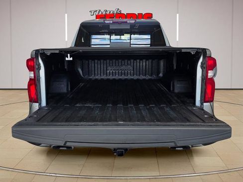 Used 2024 Chevrolet Silverado 1500 High Country w/ High Country Premium Package AWD/4WD image 9