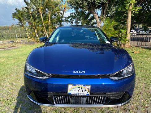 Used 2023 Kia EV6 Wind w/ Wind Technology Package AWD/4WD image 2