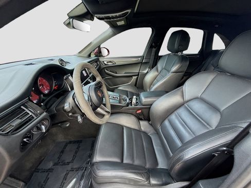 Used 2023 Porsche Macan S w/ Premium Package Plus image 20