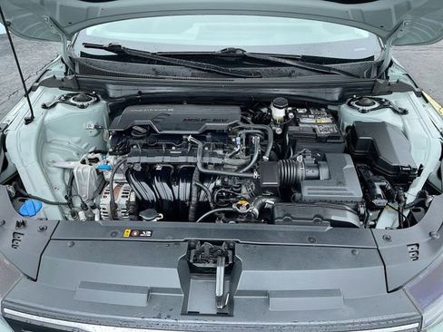 Used 2025 Kia K4 LXS image 29