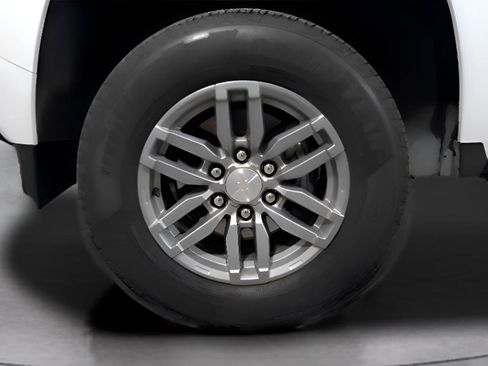 Used 2024 Chevrolet Colorado LT w/ LT Convenience Package image 14