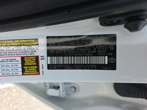 Used 2022 Toyota Camry LE FWD image 33
