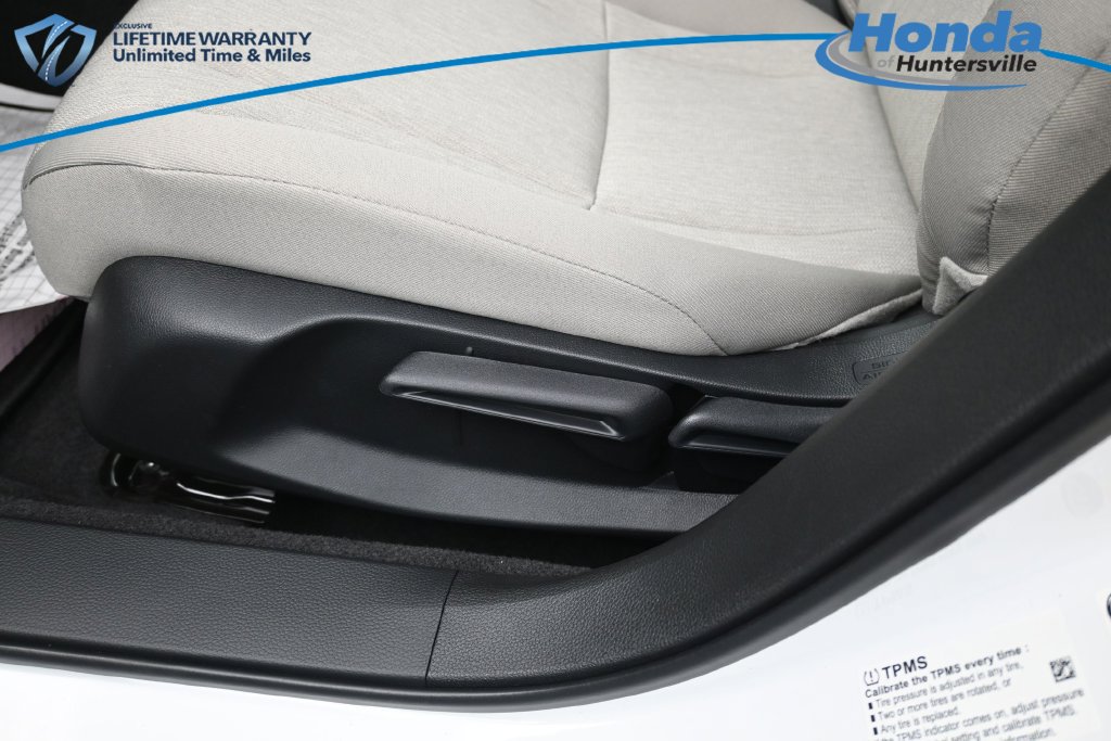 New 2026 Honda Accord LX image 30