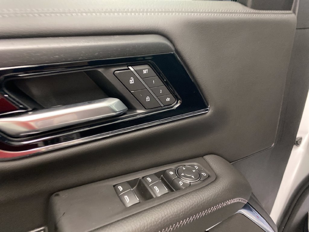 New 2026 GMC Yukon Denali w/ Denali Reserve Package RWD image 12