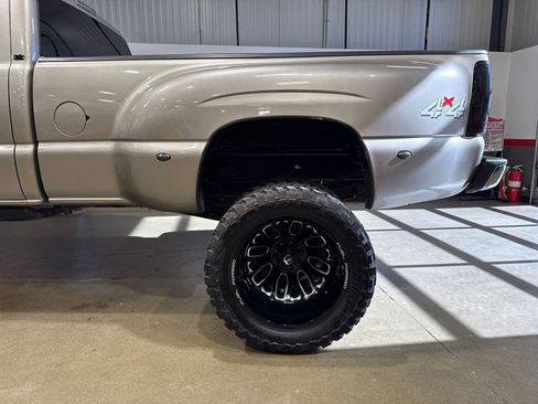 Used 2002 Chevrolet Silverado 3500 LT w/ Off-Road Skid Plate Pkg image 78