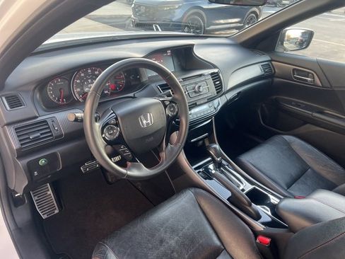 Certified 2017 Honda Accord Sport Special Edition image 17