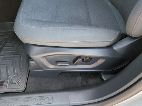 Used 2025 Ford Explorer Active RWD image 13