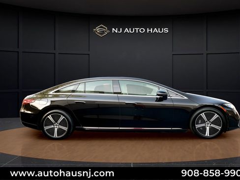Used 2023 Mercedes-Benz EQS 450+ 4MATIC Sedan image 13