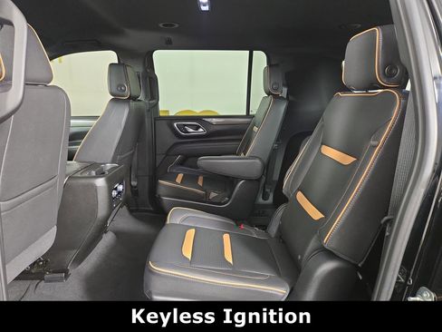 Certified 2023 GMC Yukon XL AT4 AWD/4WD image 12