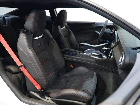 Used 2017 Chevrolet Camaro ZL1 RWD image 29