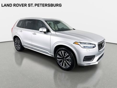 Used 2021 Volvo XC90 T6 Momentum w/ Protection Package Premier image 4