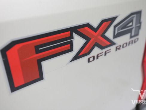 Used 2018 Ford F350 Lariat w/ Lariat Ultimate Package image 12