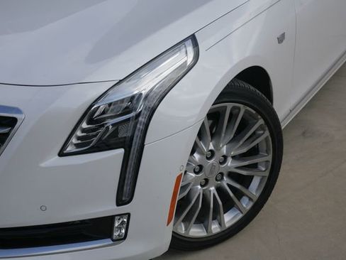 Used 2018 Cadillac CT6 Premium Luxury w/ Super Cruise Package image 3