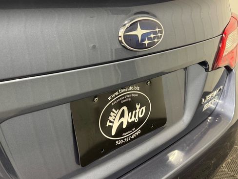 Used 2016 Subaru Legacy 2.5i Limited AWD/4WD image 8