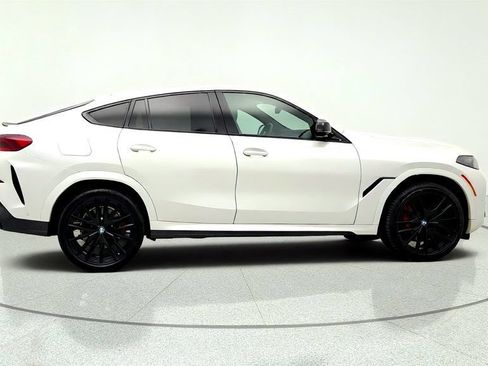 Used 2024 BMW X6 M60i AWD/4WD image 4