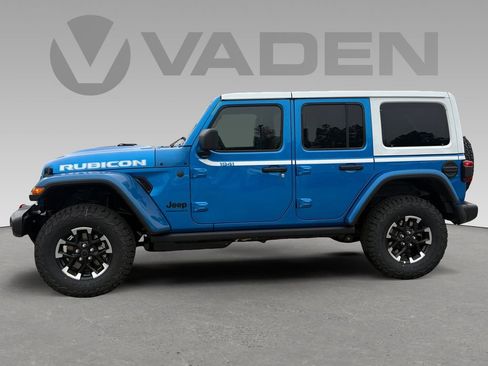 New 2026 Jeep Wrangler Unlimited Rubicon w/ Whitecap Package image 6