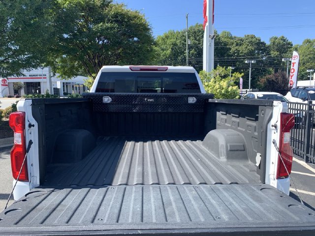 Used 2022 Chevrolet Silverado 1500 RST w/ Convenience Package II AWD/4WD image 38