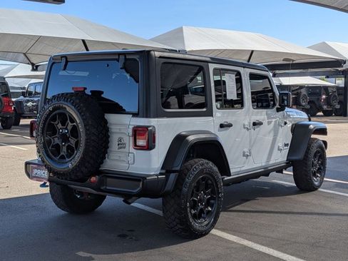 Used 2023 Jeep Wrangler Unlimited image 5