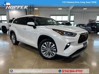 Used 2024 Toyota Highlander Platinum AWD/4WD 360° Tour