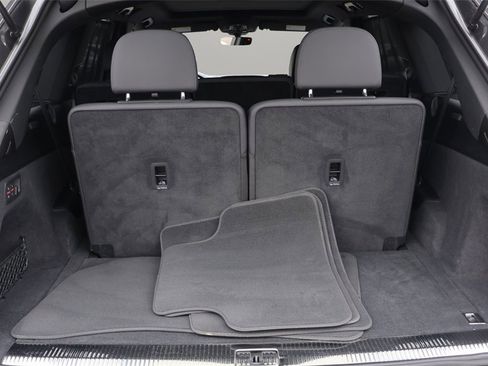 Used 2023 Audi Q7 2.0T Premium Plus w/ Premium Plus Package image 24