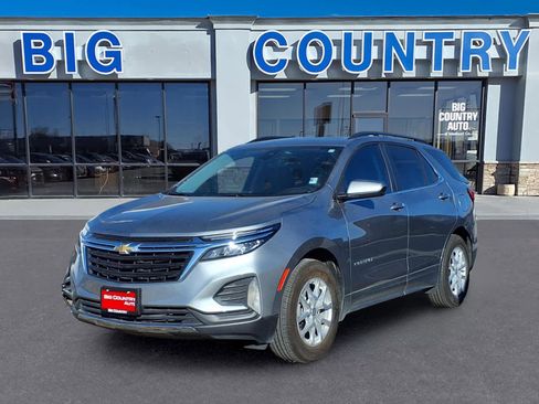 Used 2023 Chevrolet Equinox LT image 1