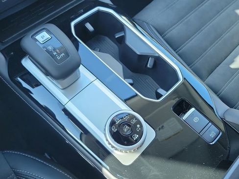 New 2026 Mitsubishi Outlander SE AWD/4WD image 33