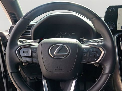 Used 2024 Lexus LX 600 4WD w/ Appearance Package image 21