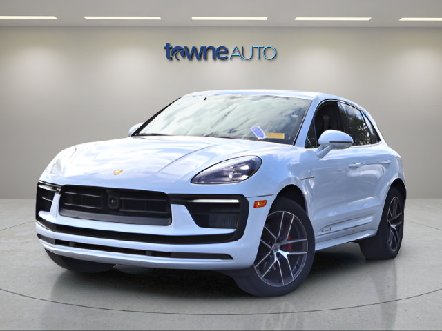Used 2024 Porsche Macan S AWD/4WD image 10