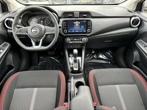 New 2025 Nissan Versa SR image 26
