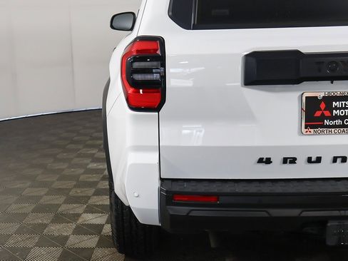 Used 2025 Toyota 4Runner TRD Off-Road image 14