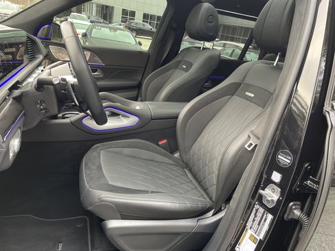 Certified 2025 Mercedes-Benz GLS 63 AMG 4MATIC image 22