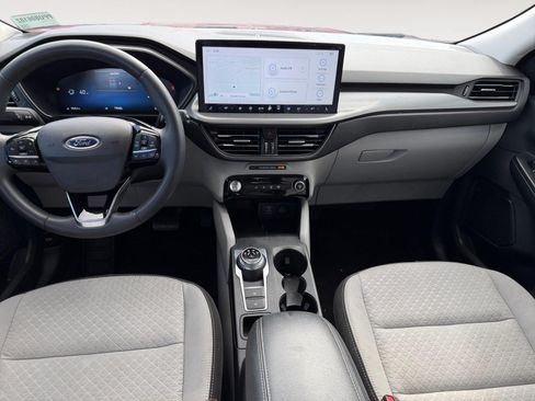 Used 2023 Ford Escape Active w/ Tech Pack #2 AWD/4WD image 10