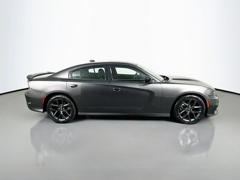 Used 2022 Dodge Charger R/T w/ Blacktop Package RWD image 8