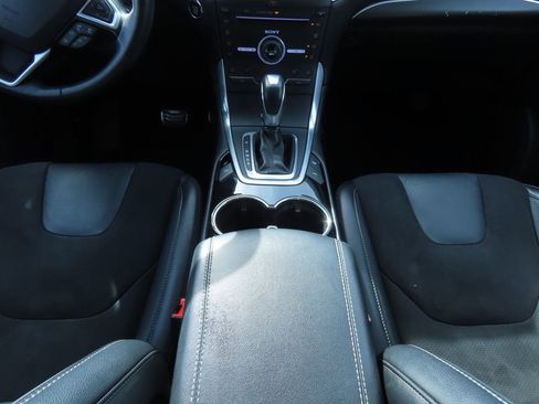 Used 2016 Ford Edge Sport w/ Equipment Group 401A image 9