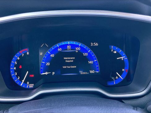 Used 2022 Toyota Corolla Cross XLE w/ Convenience Package AWD/4WD image 26