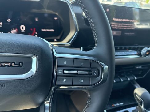 New 2026 GMC Canyon Denali AWD/4WD image 17