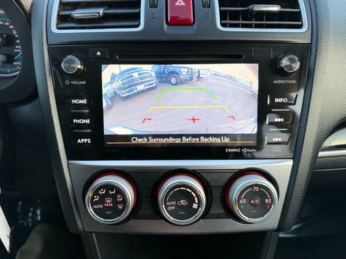 Used 2017 Subaru Crosstrek 2.0i Limited image 33