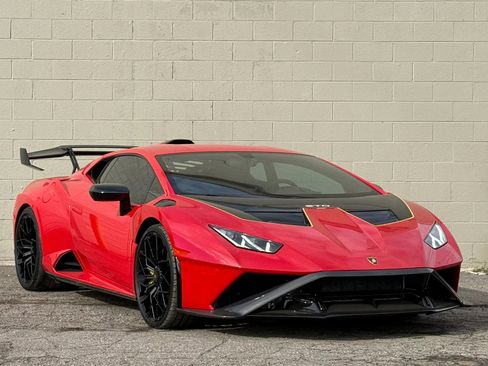 Used 2022 Lamborghini Huracan STO image 37
