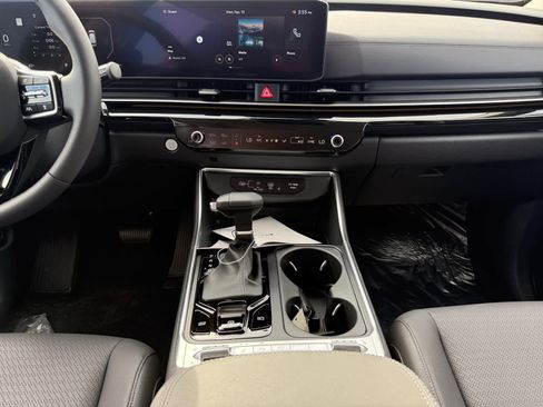 New 2026 Kia Carnival SX Prestige image 11