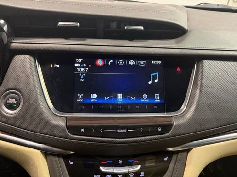 Used 2019 Cadillac XT5 Luxury image 18