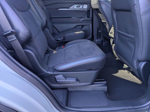 New 2026 Ford Explorer ST w/ Sun And Sound Package image 38