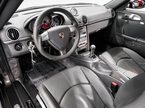 Used 2006 Porsche Cayman S RWD image 9