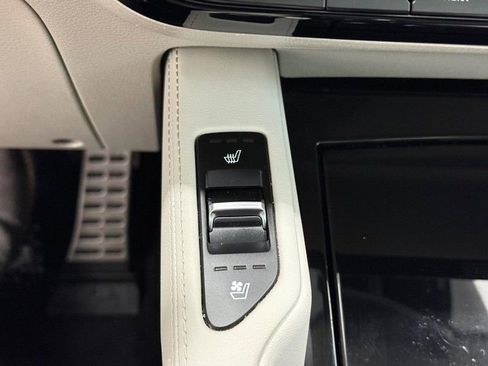 Used 2021 Kia Telluride SX w/ SX Prestige Package image 19