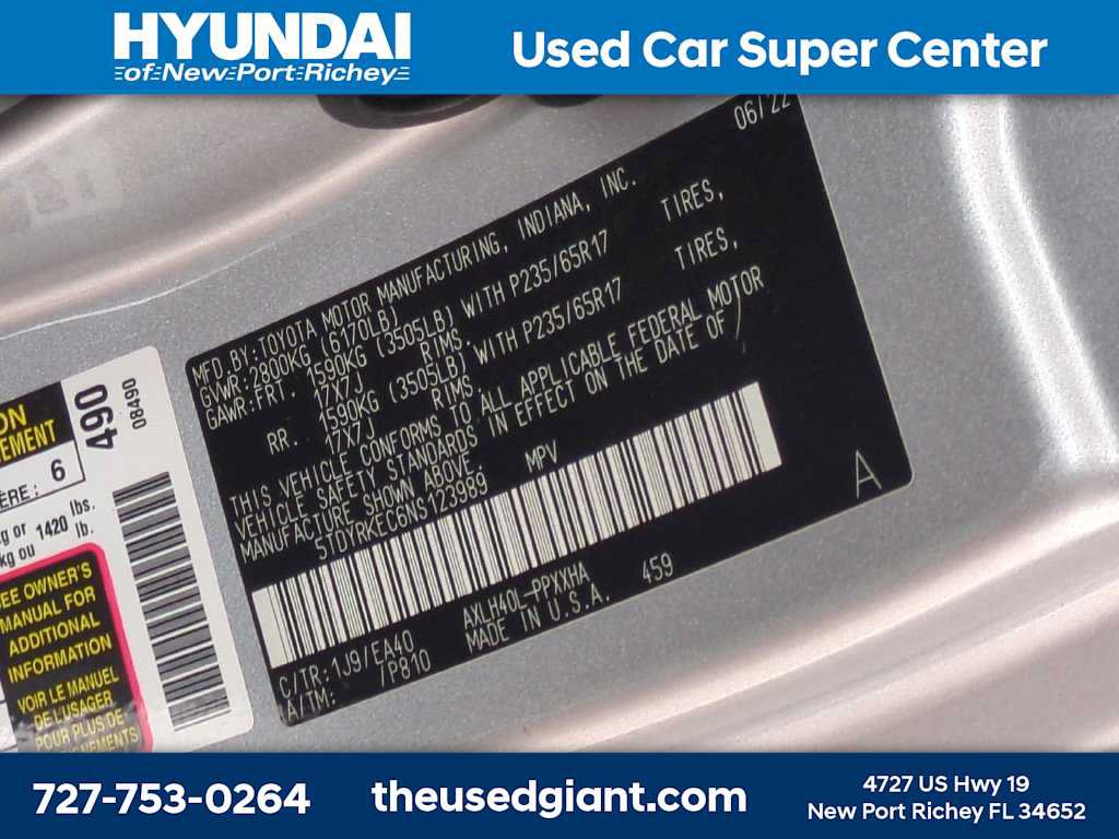 Used 2022 Toyota Sienna XLE FWD image 35