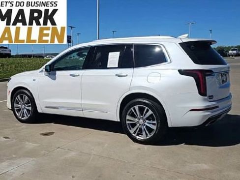 Used 2024 Cadillac XT6 Premium Luxury AWD/4WD image 6