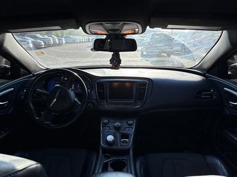 Used 2015 Chrysler 200 S w/ Navigation & Sound Group I AWD/4WD image 15