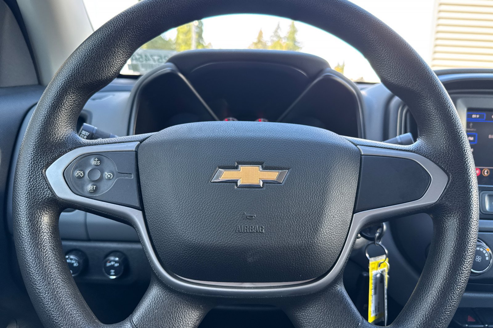 Used 2020 Chevrolet Colorado W/T w/ WT Convenience Package AWD/4WD image 21