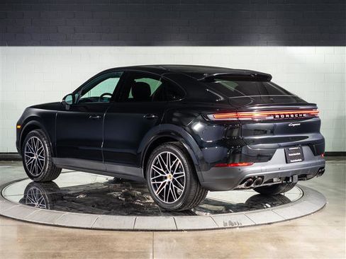 New 2026 Porsche Cayenne Coupe image 3
