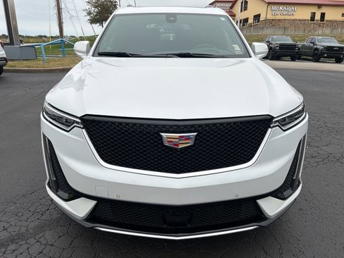 Used 2024 Cadillac XT6 Sport w/ Platinum Package image 5