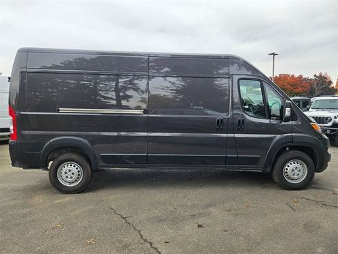 New 2026 RAM ProMaster 2500 w/ Convenience Group image 8